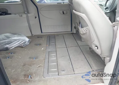 2007 Chrysler Town & Country Touring из США, поврежденный, VIN 2A4GP54L77R230625